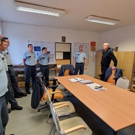 Zväčšiť fotografiu - Trojkráľovým výjazdom ukončil župan návštevy záchranných zložiek a cestárov v kraji - 20240106_125502