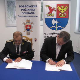 Tsk a dobrovoľní hasiči z trenčianskeho kraja rozvíjajú spoluprácu - 1
