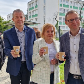 Zväčšiť fotografiu - Univerzita alexandra dubčeka v trenčíne s prvenstvom v zdieľanej doprave - 20230417_104428
