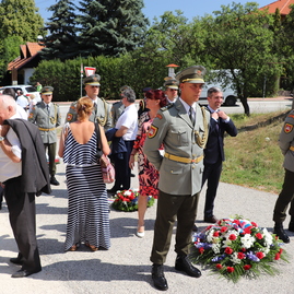 Zväčšiť fotografiu - Uplynulo 142 rokov od narodenia najväčšieho slováka - IMG_1124