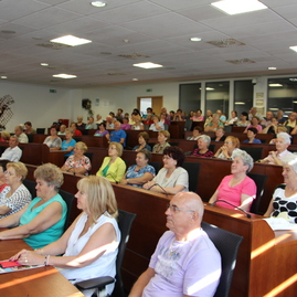 Úrad tsk zaplnili živou vravou a výnimočnou energiou: 130 seniorov z okresu bánovce and bebravou - IMG_5439