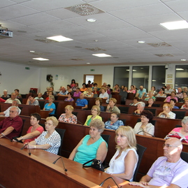 Úrad tsk zaplnili živou vravou a výnimočnou energiou: 130 seniorov z okresu bánovce and bebravou - IMG_5568