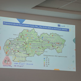 Zväčšiť fotografiu - V beluši vyhodnotili výsledky monitorovania ovzdušia - TSK_Beluša_LIFE IP_mini (6 of 8)