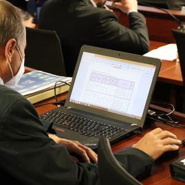 Zväčšiť fotografiu - V budúcom roku župa investuje najviac financií do modernizácie škôl a rekonštrukcie ciest - IMG_3926_zmensena
