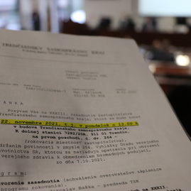 Zväčšiť fotografiu - V budúcom roku župa investuje najviac financií do modernizácie škôl a rekonštrukcie ciest - IMG_3950_zmensena
