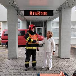 Zväčšiť fotografiu - V bystričane nacvičovali evakuáciu osôb - 13