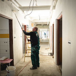 Zväčšiť fotografiu - V centre sociálnych služieb na myjave finišujú práce na pavilóne d - TSK_KD_mini-28