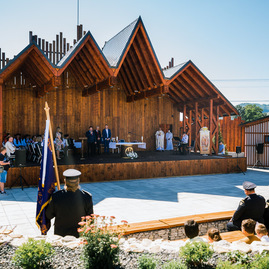 Zväčšiť fotografiu - V dohňanoch sa oddnes dá „dotknúť“ cenného dedičstva prírody - TSK_Dotyk prírody Dohnany-3