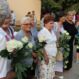 V handlovej opäť za zvuku baníckej hymny rozkvitli biele ruže - IMG_4433