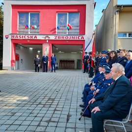 Zväčšiť fotografiu - V kolačíne slávnostne otvorili zrekonštruovanú hasičskú zbrojnicu - 20221008_095717