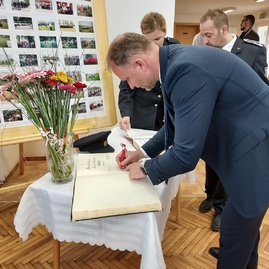 Zväčšiť fotografiu - V kolačíne slávnostne otvorili zrekonštruovanú hasičskú zbrojnicu - 20221008_111330