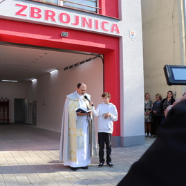 Zväčšiť fotografiu - V kolačíne slávnostne otvorili zrekonštruovanú hasičskú zbrojnicu - IMG_3796