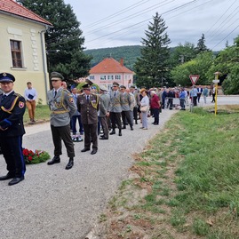 Zväčšiť fotografiu - V košariskách sme si pripomenuli narodenie najväčšieho slováka - 20230721_105827