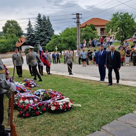 Zväčšiť fotografiu - V košariskách sme si pripomenuli narodenie najväčšieho slováka - 20230721_111348