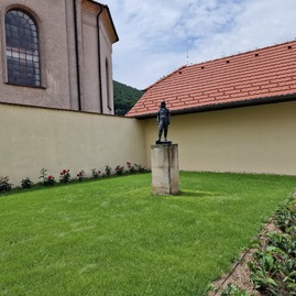 Zväčšiť fotografiu - V košariskách sme si pripomenuli narodenie najväčšieho slováka - 20230721_120019