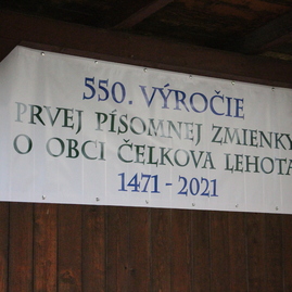 Zväčšiť fotografiu - V kšinnej a čelkovej lehote sa oslavovalo - IMG_0405