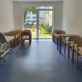 Zväčšiť fotografiu - V novej dubnici  otvorili moderné zariadenie pre seniorov - 20230823_133322