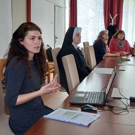 Zväčšiť fotografiu - V novomestskom okrese bude môcť verejnosť zahlasovať za 6 projektov - 20220425_090425