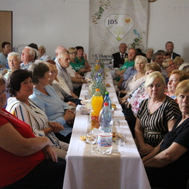 V poradí 11. ročník stretnutia seniorov s názvom sami - sebe sa konal obci veľké chlievany - IMG_0167
