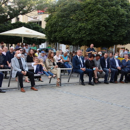 Zväčšiť fotografiu - V rámci dňa mesta ocenili ďalšie osobnosti - IMG_0045