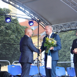 Zväčšiť fotografiu - V rámci dňa mesta ocenili ďalšie osobnosti - IMG_0125