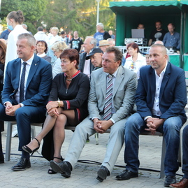 Zväčšiť fotografiu - V rámci dňa mesta ocenili ďalšie osobnosti - IMG_0200
