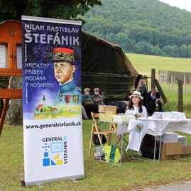 Zväčšiť fotografiu - V rodných košariskách spomínali na najväčšieho slováka - IMG_0210