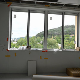 Zväčšiť fotografiu - V septembri privítajú zrekonštruované priestory považskobystrickej pôrodnice prvé rodičky - 20230803_PB_NsP_porodnica_019w