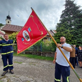 Zväčšiť fotografiu - V stupnom sa jarmočilo, v trenčianskych miticiach uvádzali novú knihu - 20220911_120019