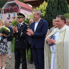 Zväčšiť fotografiu - V stupnom sa jarmočilo, v trenčianskych miticiach uvádzali novú knihu - IMG_3561
