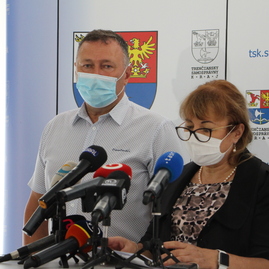 Zväčšiť fotografiu - V štyroch rizikových okresoch budú od štvrtka platiť nové opatrenia - IMG_1085