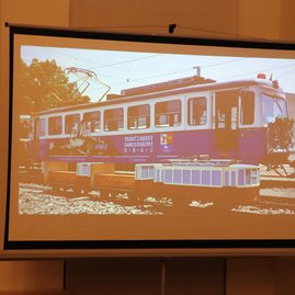 Zväčšiť fotografiu - V trenčianskej galérii ocenili najlepších v cestovnom ruchu za rok 2020 - IMG_3836