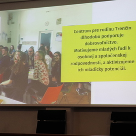 Zväčšiť fotografiu - V trenčianskom okrese zabojuje o priazeň verejnosti 15 projektov - IMG_7927