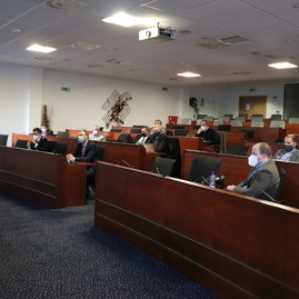 Zväčšiť fotografiu - V trenčíne zasadala jedna z pracovných skupín národného konventu o eú - IMG_3468