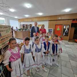 Zväčšiť fotografiu - V uhrovci oslavovali vo veľkom - IMG-20230610-WA0008