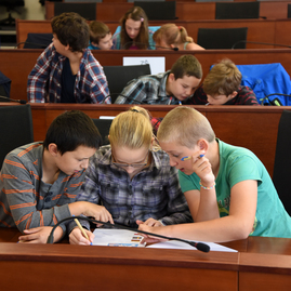 Vedomostná súťaž o eú „euroškolák 2014“ - DSC_0253 zm