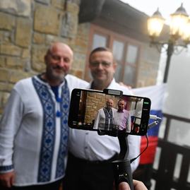 Zväčšiť fotografiu - Veľká javorina je symbolom výnimočného priateľstva dvoch bratských národov - 20220731_JAVORINA_012