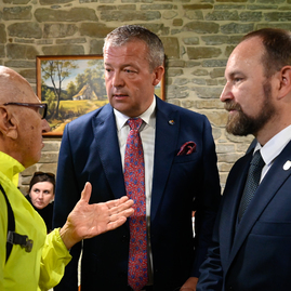 Zväčšiť fotografiu - Veľká javorina je symbolom výnimočného priateľstva dvoch bratských národov - 20220731_JAVORINA_030