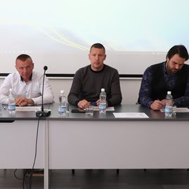 Zväčšiť fotografiu - Verejné zvažovania ukončil považskobystrický okres - IMG_6599