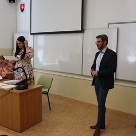 Zväčšiť fotografiu - Verejné zvažovania v rámci pkr prebehli už aj v okresoch bánovce nad bebravou a prievidza - IMG_6297