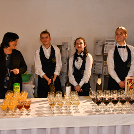 Zväčšiť fotografiu - Verejným uznaním tsk boli za rok 2019 ocenení štyria laureáti - DSC_7882