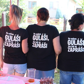 Zväčšiť fotografiu - Viaceré obce v kraji oslavovali výročia, v zliechove otvorili pamätný dom - IMG_0135
