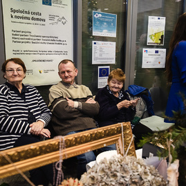 Zväčšiť fotografiu - Vianočné srdce zelenej župy opäť žiari! - TSK_Otvorenie vianočných trhov_mini (47 of 71)