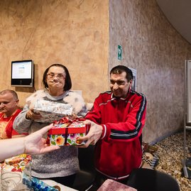Zväčšiť fotografiu - Vianočné srdce zelenej župy opäť žiari! - TSK_Otvorenie vianočných trhov_mini (69 of 71)