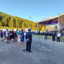 Zväčšiť fotografiu - Víkend v kraji patril otvoreniu hasičskej zbrojnice aj obľúbenej súťaži - 20210911_182650