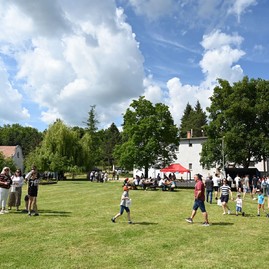 Zväčšiť fotografiu - Víkend v kraji v znamení oslavy ďalšej storočnice dobrovoľného hasičského zboru i prvej písomnej zmienky o obci