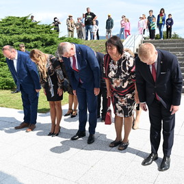 Zväčšiť fotografiu - Víkend v kraji v znamení slávností, tradícií a spomienky