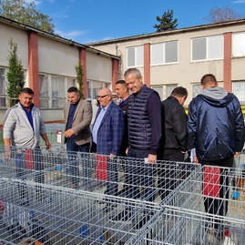 Zväčšiť fotografiu - Víkend v podobe hodových slávností a výstavy exotického vtáctva - 20231007_094255