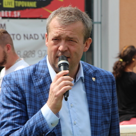 Víkend v trenčianskom kraji v znamení významných udalostí, hasiči z pobedima rozšírili vďaka tsk svoje vybavenie, novou skúšobňou sa môžu pochváliť folkloristi z papradna - IMG_6837