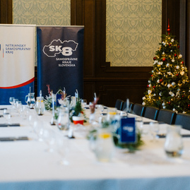 Zväčšiť fotografiu - Vláda pomôže krajom s financovaním sociálnych služieb u neverených poskytovateľov